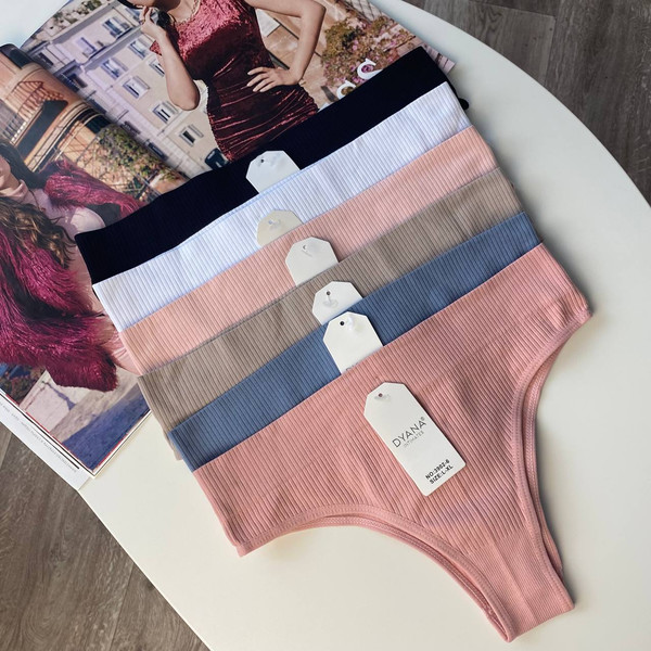 Жыныстық қатынас үшін кісендерге тапсырыс беріңіз